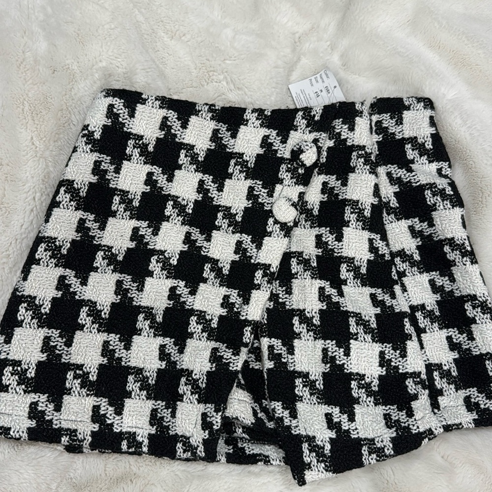 Checkered skort